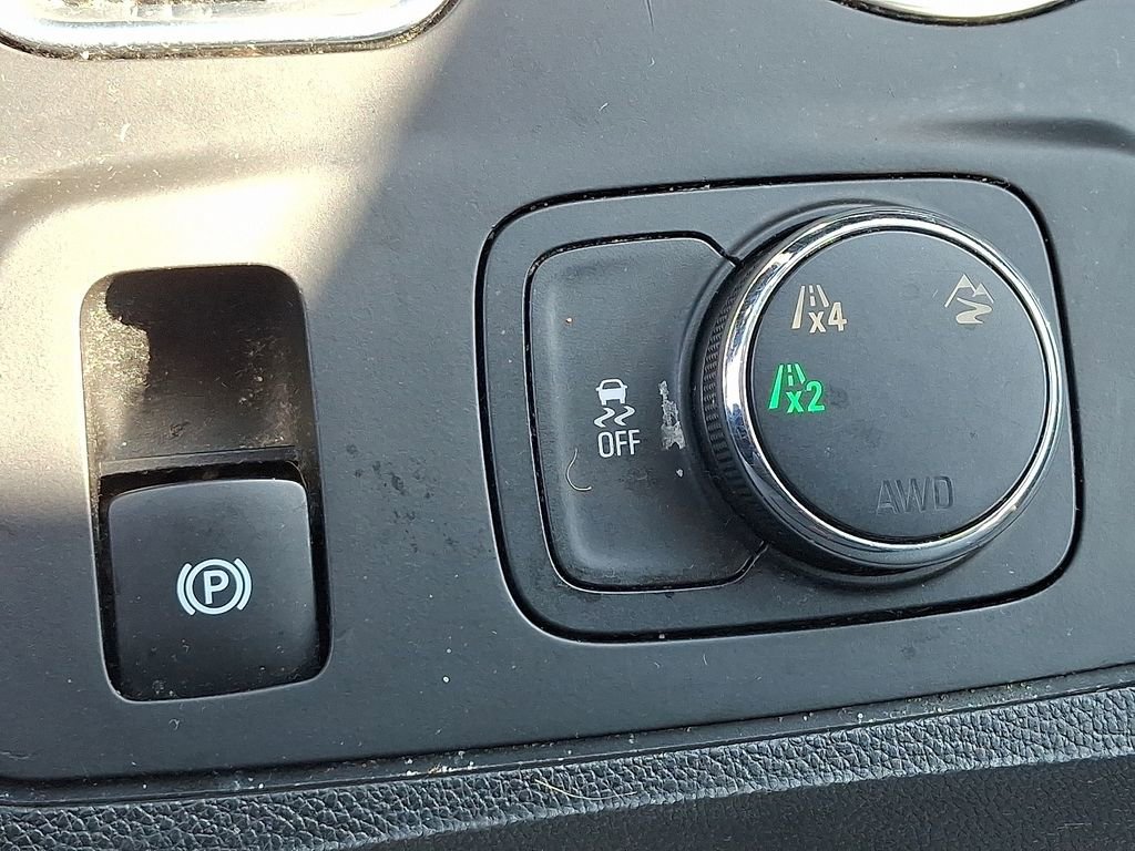 Used 2019 Chevrolet Traverse RS image 26