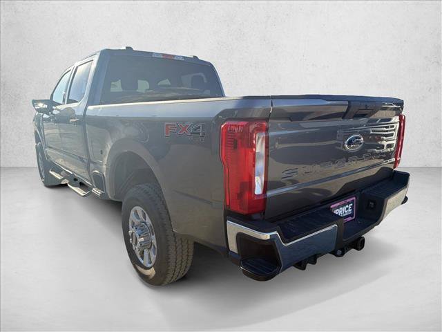 Used 2024 Ford F250 XLT w/ FX4 Off-Road Package AWD/4WD image 3