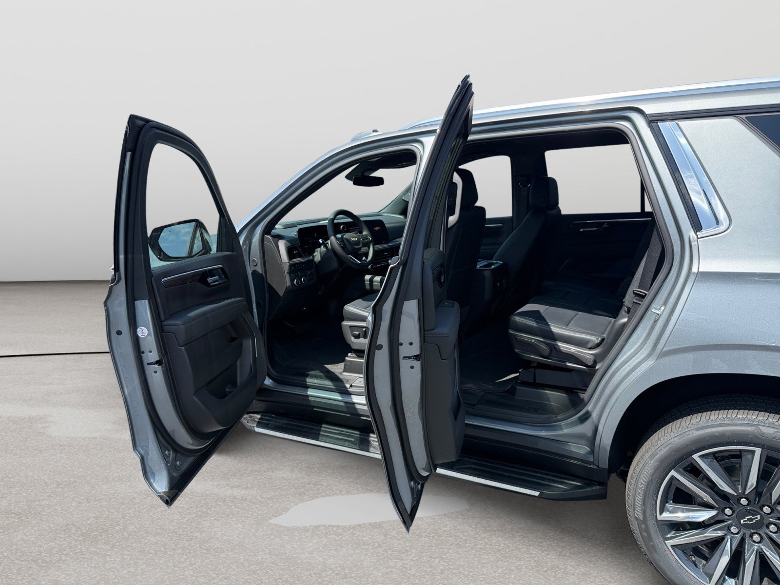 New 2026 Chevrolet Tahoe LS w/ LS Custom Edition AWD/4WD image 11