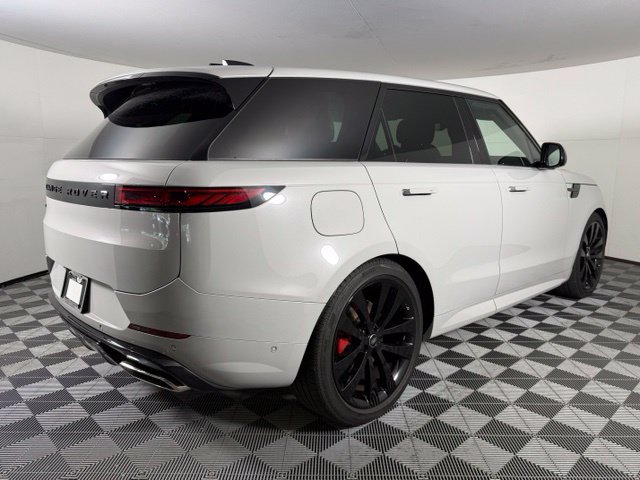 Used 2025 Land Rover Range Rover Sport Dynamic SE AWD/4WD image 7