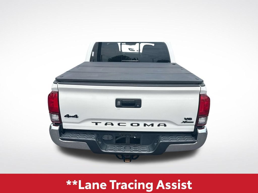 Used 2021 Toyota Tacoma SR5 AWD/4WD image 10
