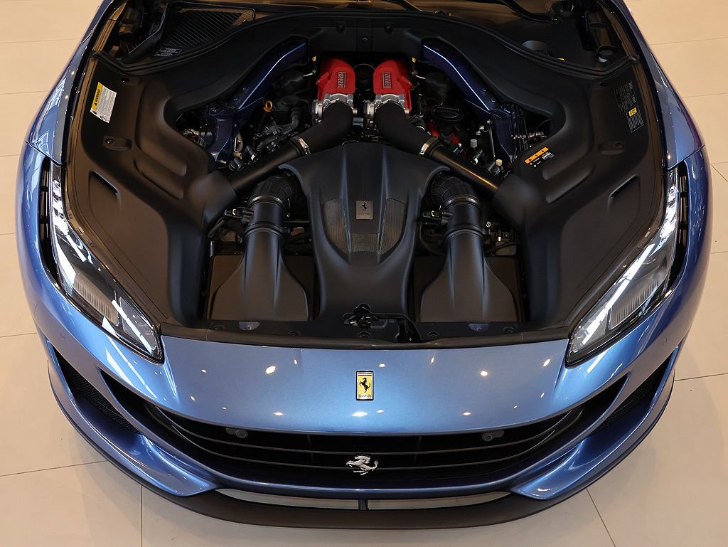 Certified 2020 Ferrari Portofino RWD image 99