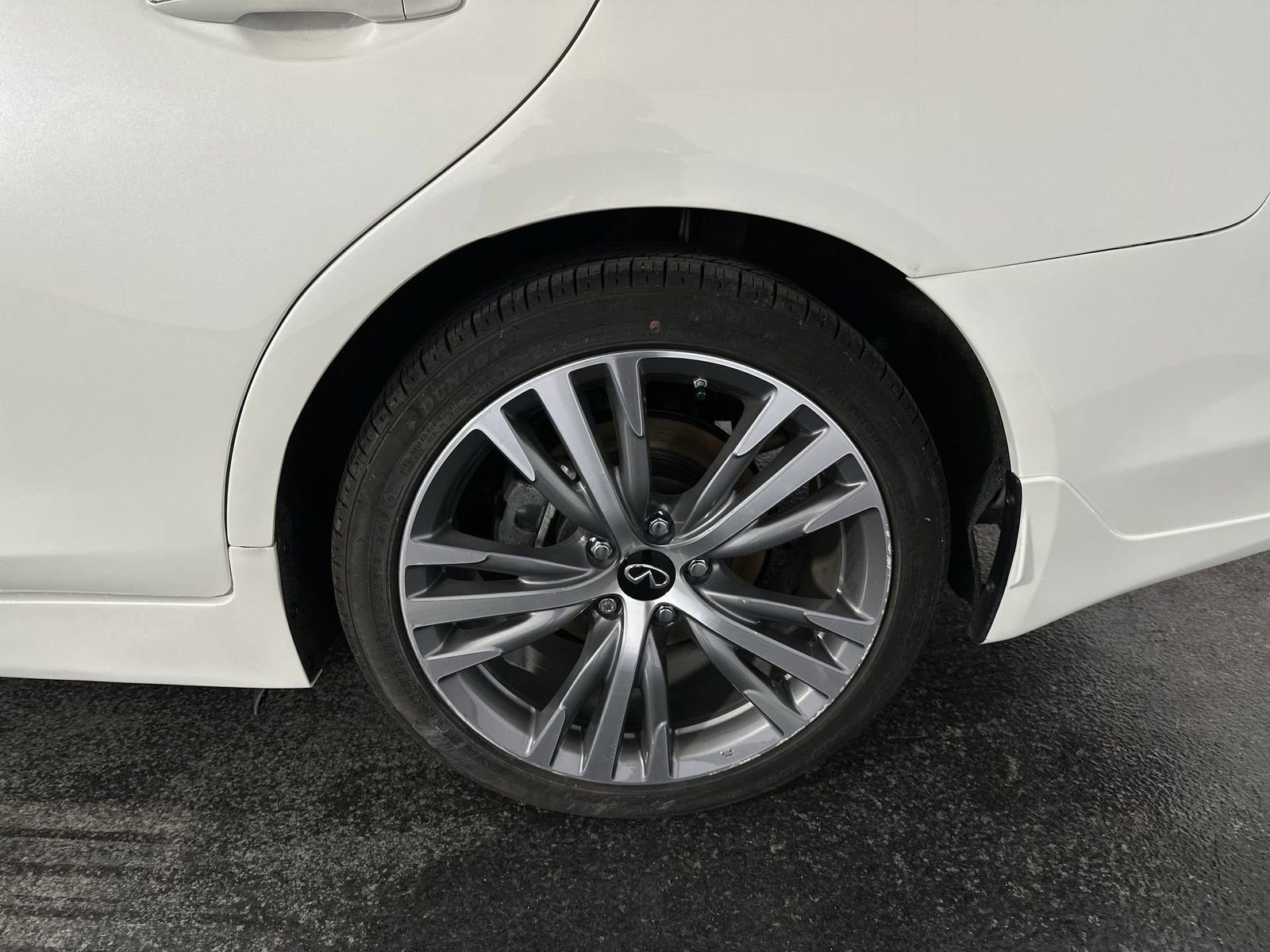 Used 2024 INFINITI Q50 Sensory image 14