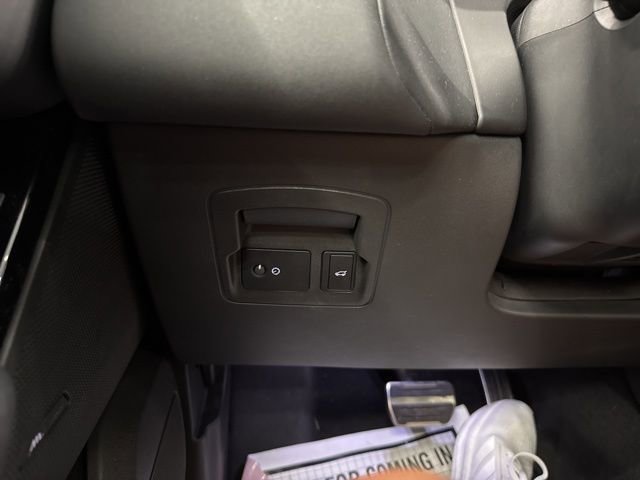 Used 2024 Land Rover Range Rover Velar Dynamic SE AWD/4WD image 21