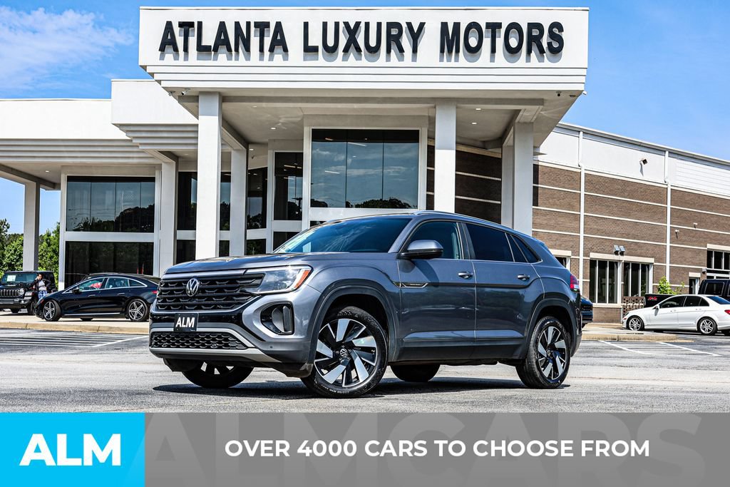 Used 2024 Volkswagen Atlas Cross Sport SE FWD image 3