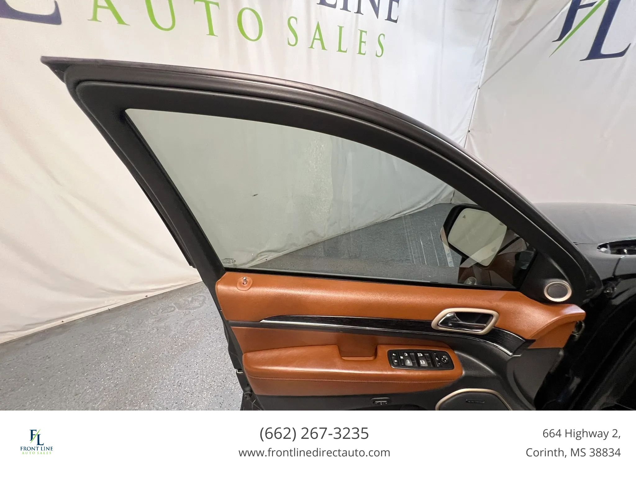 Used 2016 Jeep Grand Cherokee Summit image 11