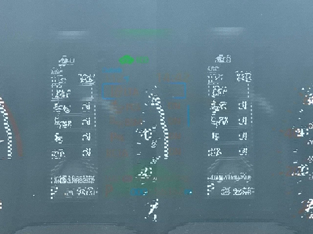 Used 2024 Toyota Sienna XLE image 12