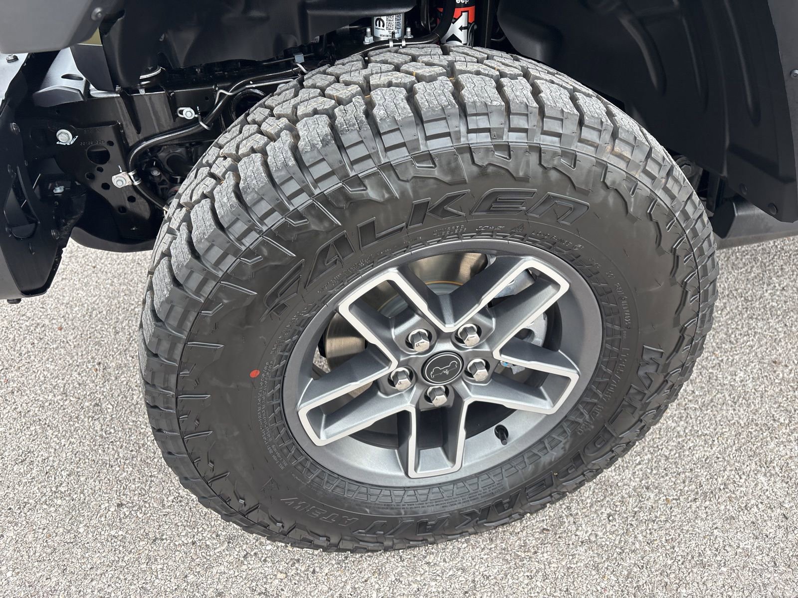 New 2026 Jeep Gladiator Mojave AWD/4WD image 32