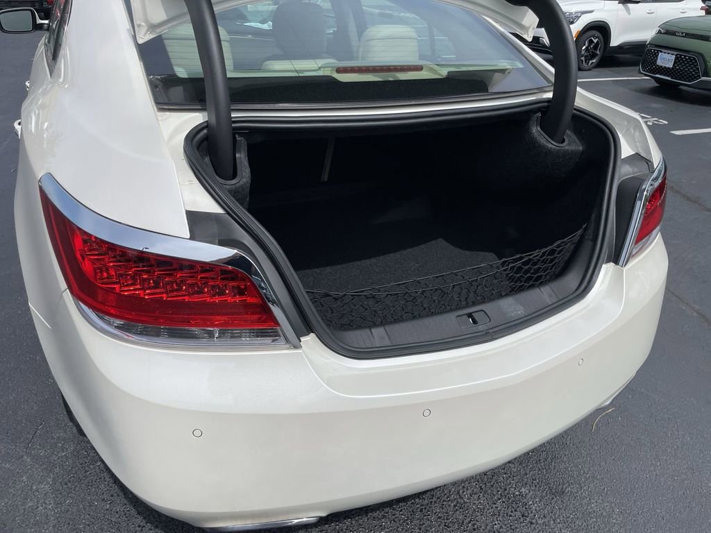 Used 2013 Buick LaCrosse Touring FWD image 37