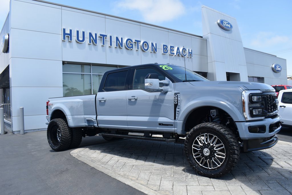Used 2025 Ford F450 Lariat w/ FX4 Off-Road Package