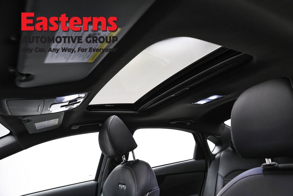 Used 2022 Kia Forte GT-Line w/ GT-Line Premium Package image 35