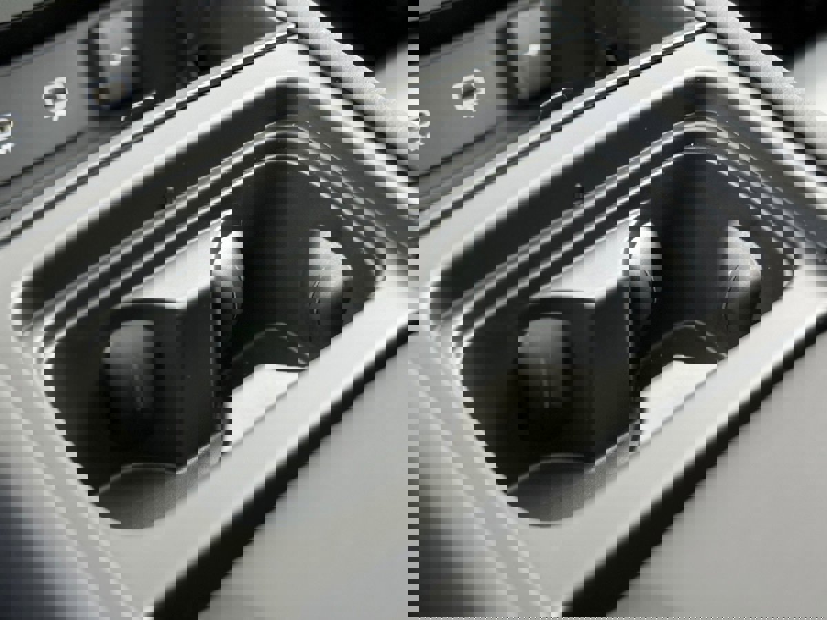 Used 2023 Land Rover Defender 110 S image 19