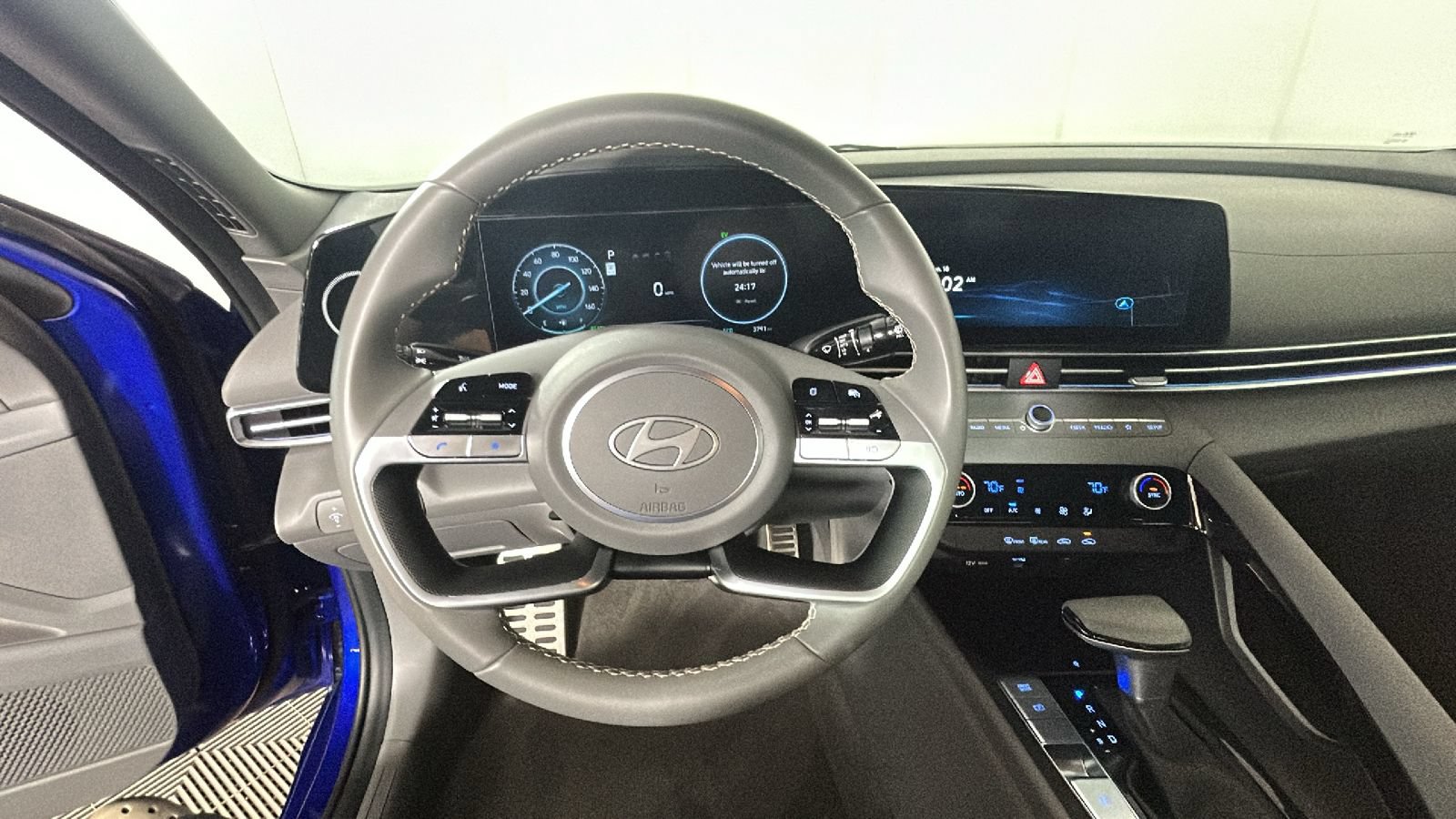 Certified 2025 Hyundai Elantra SEL FWD image 14