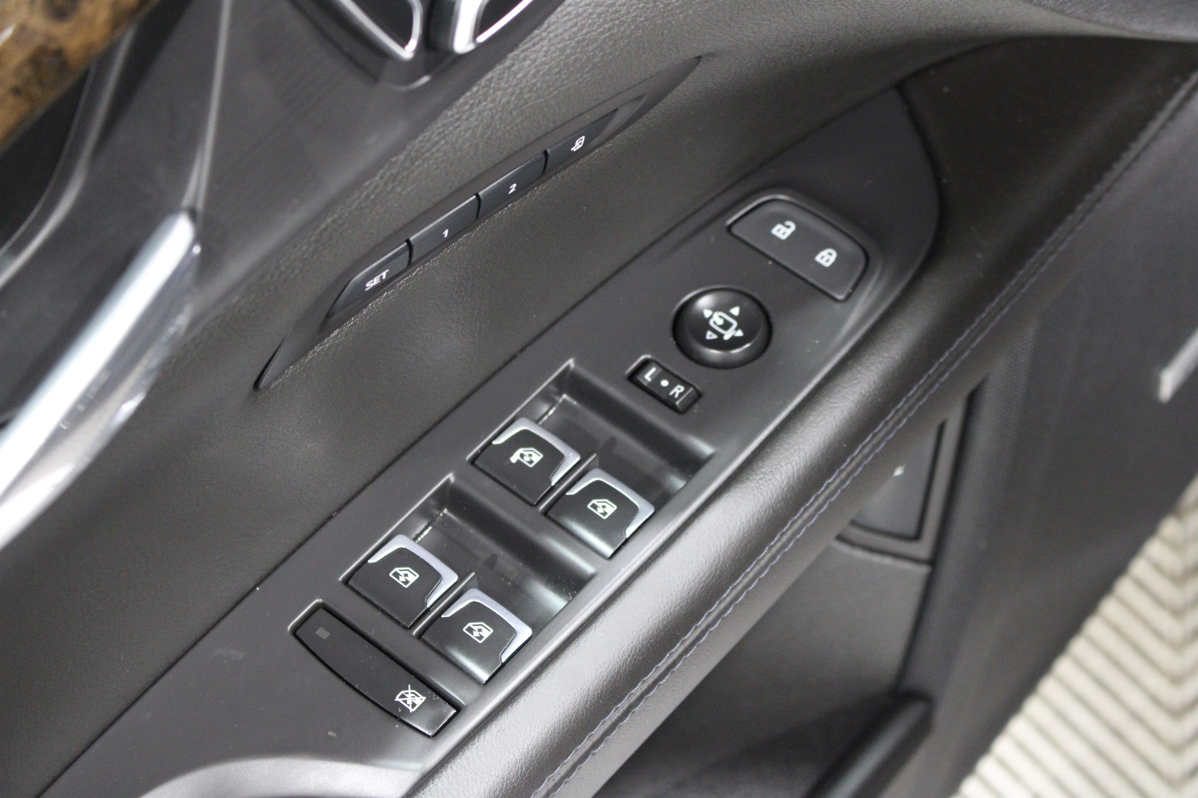 Used 2020 Cadillac CT6 Premium Luxury AWD/4WD image 6