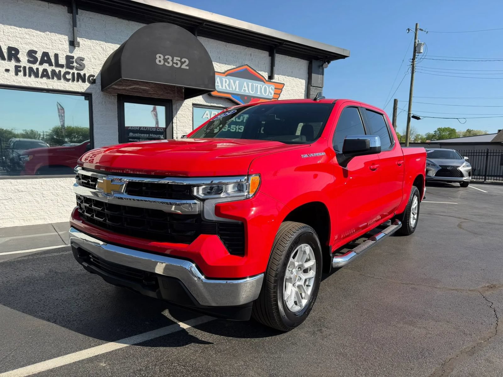 Used 2024 Chevrolet Silverado 1500 LT w/ Protection Package AWD/4WD image 1