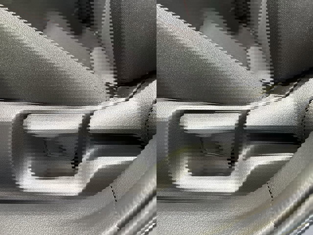 New 2026 Toyota Prius Plug-In Hybrid image 12