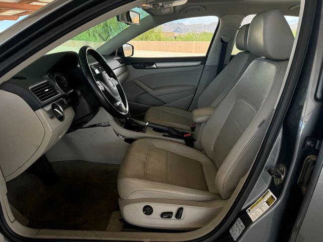 Used 2014 Volkswagen Passat TDI SE FWD image 26