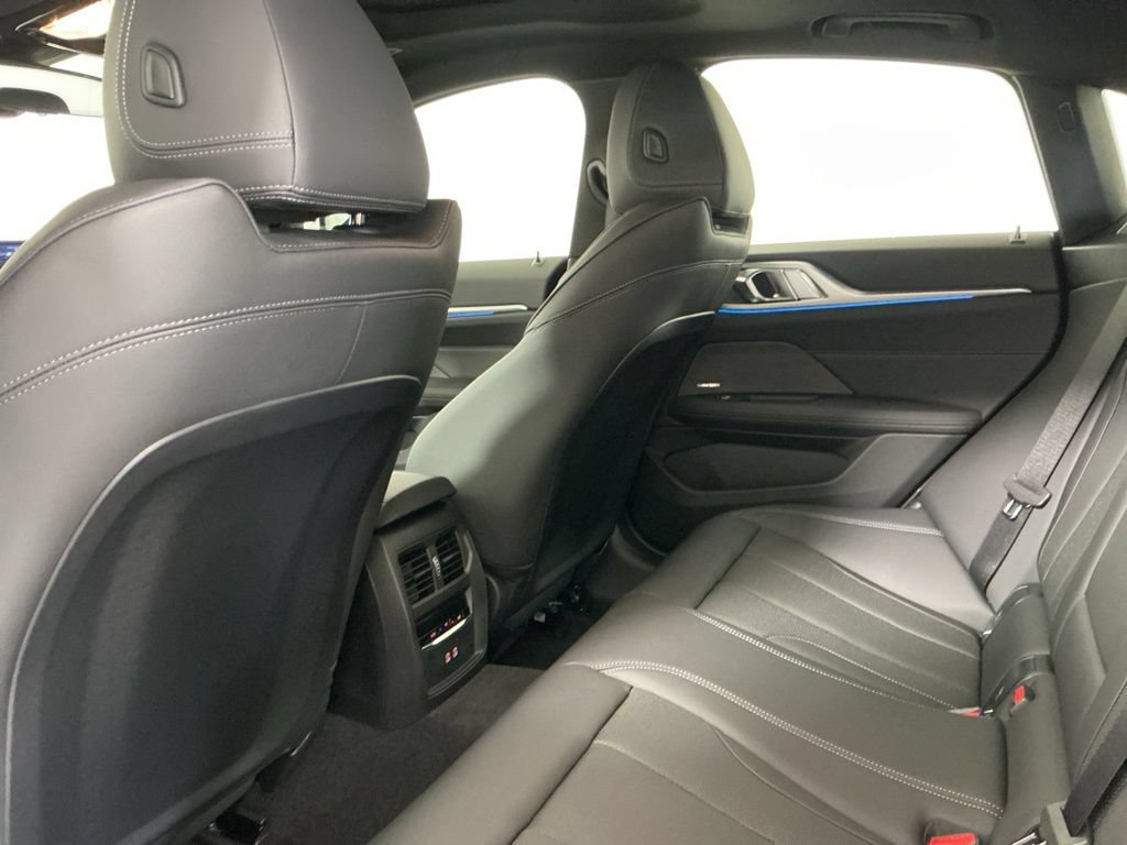 New 2026 BMW i4 eDrive40 w/ Premium Package RWD image 25