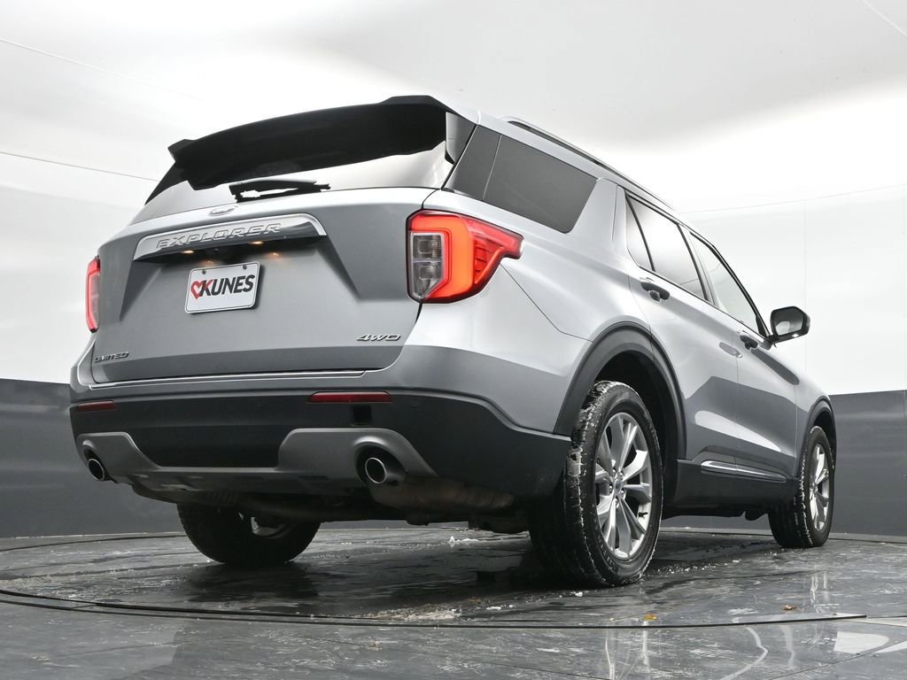 Used 2022 Ford Explorer Limited w/ Equipment Group 301A image 47