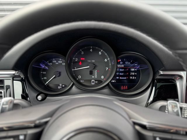 New 2026 Porsche Macan AWD/4WD image 22