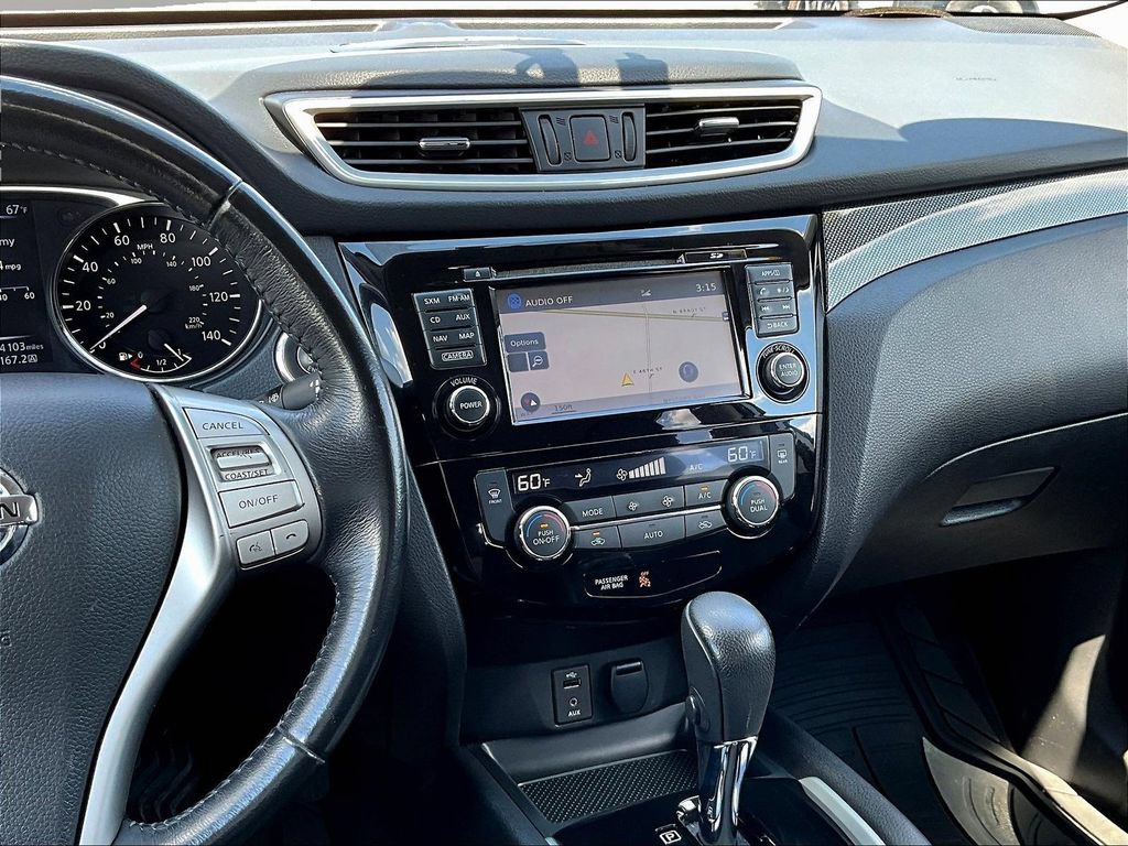 Used 2016 Nissan Rogue SL AWD/4WD image 12