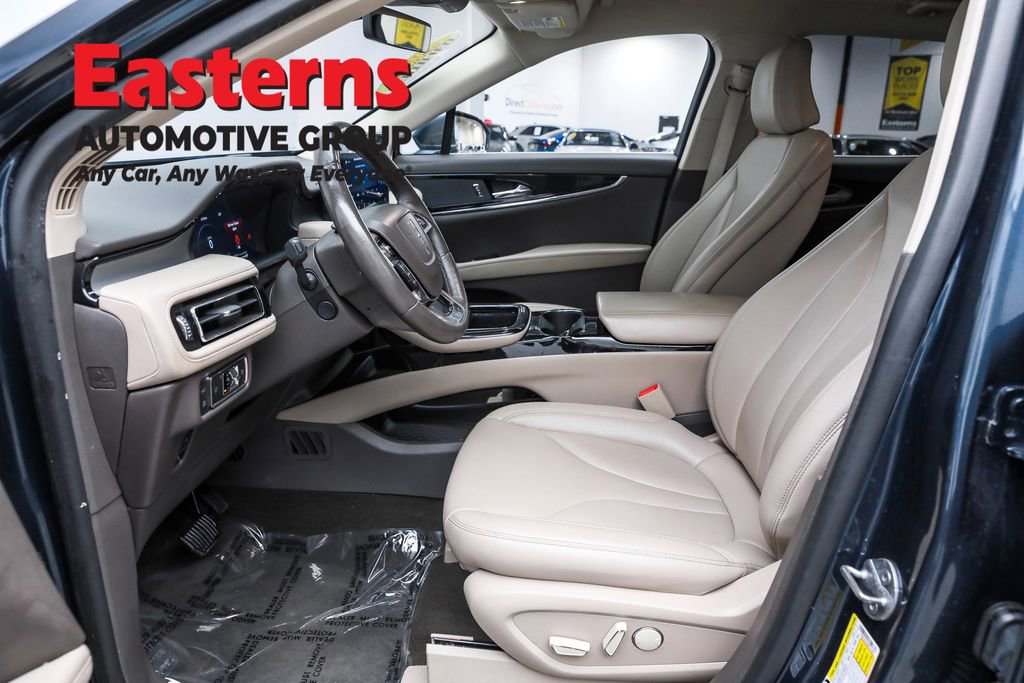 Used 2022 Lincoln Nautilus AWD w/ Premium Package image 14