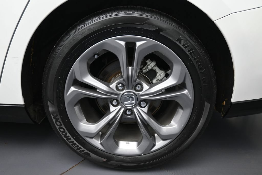 Certified 2024 Honda Accord EX-L image 15