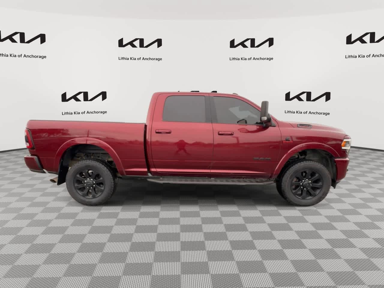 Used 2021 RAM 2500 Laramie AWD/4WD image 9