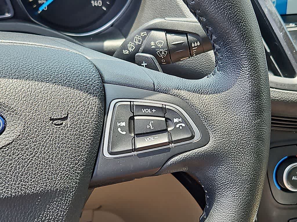 Used 2018 Ford Escape Titanium w/ Ford Safe & Smart Package AWD/4WD image 22
