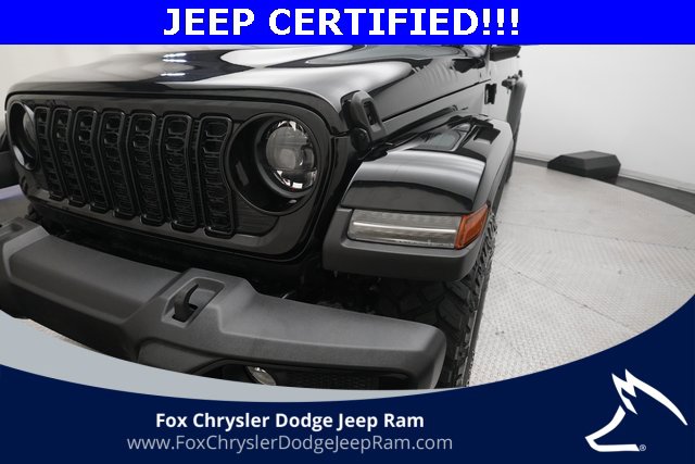 Used 2024 Jeep Gladiator Sport image 21
