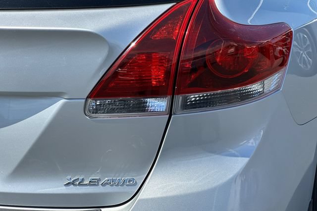 Used 2013 Toyota Venza XLE w/ XLE Premium Pkg AWD/4WD image 30