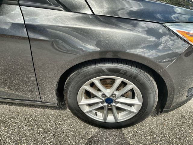 Used 2017 Ford Focus SE FWD image 20
