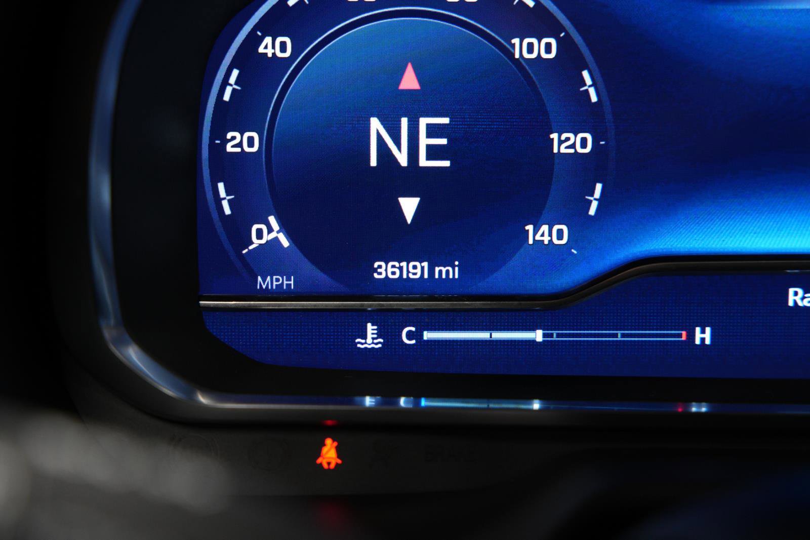 Used 2024 Chevrolet Suburban Premier w/ Premium Package image 32