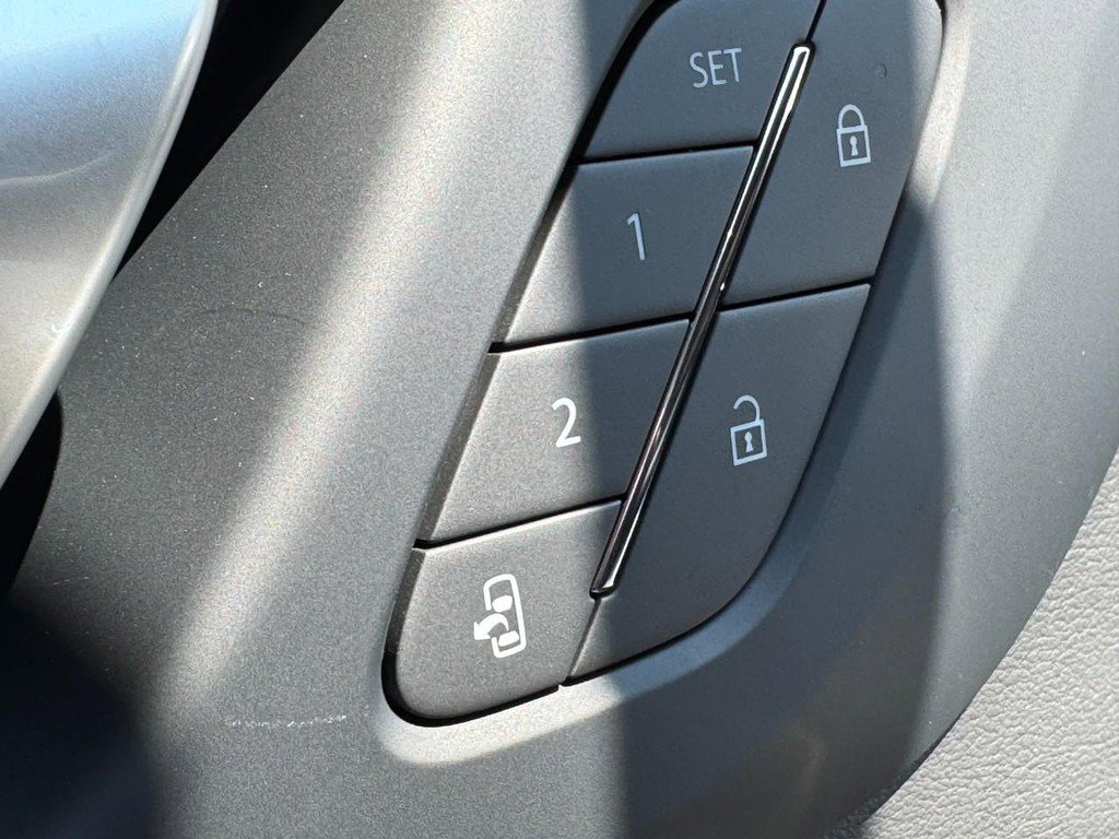 New 2026 Buick Enclave Sport Touring w/ Power Package image 11