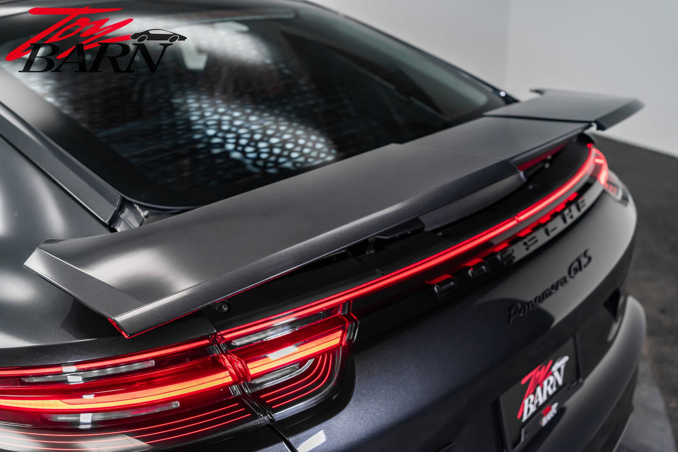 Used 2020 Porsche Panamera GTS image 13