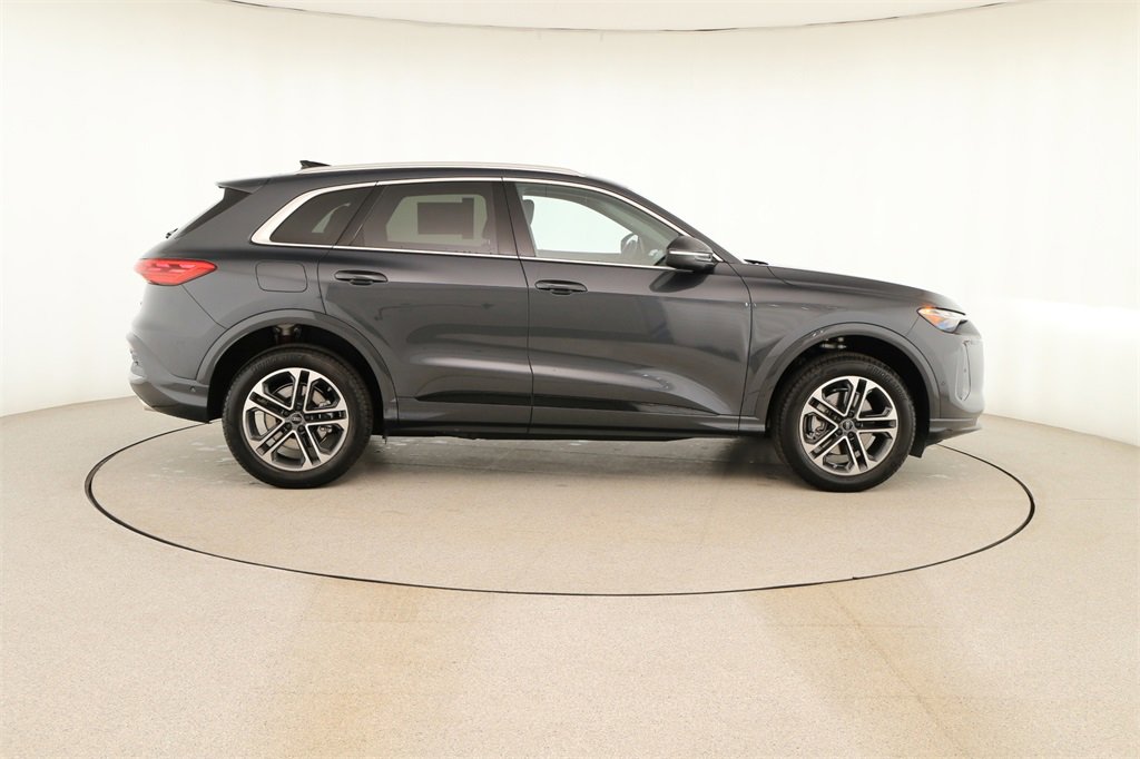 New 2025 Audi Q5 Premium image 8