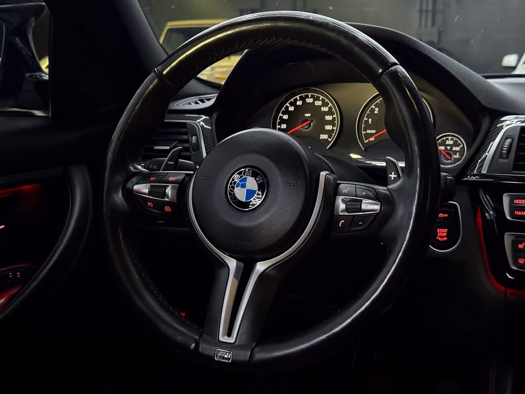 Used 2016 BMW M3 RWD image 21