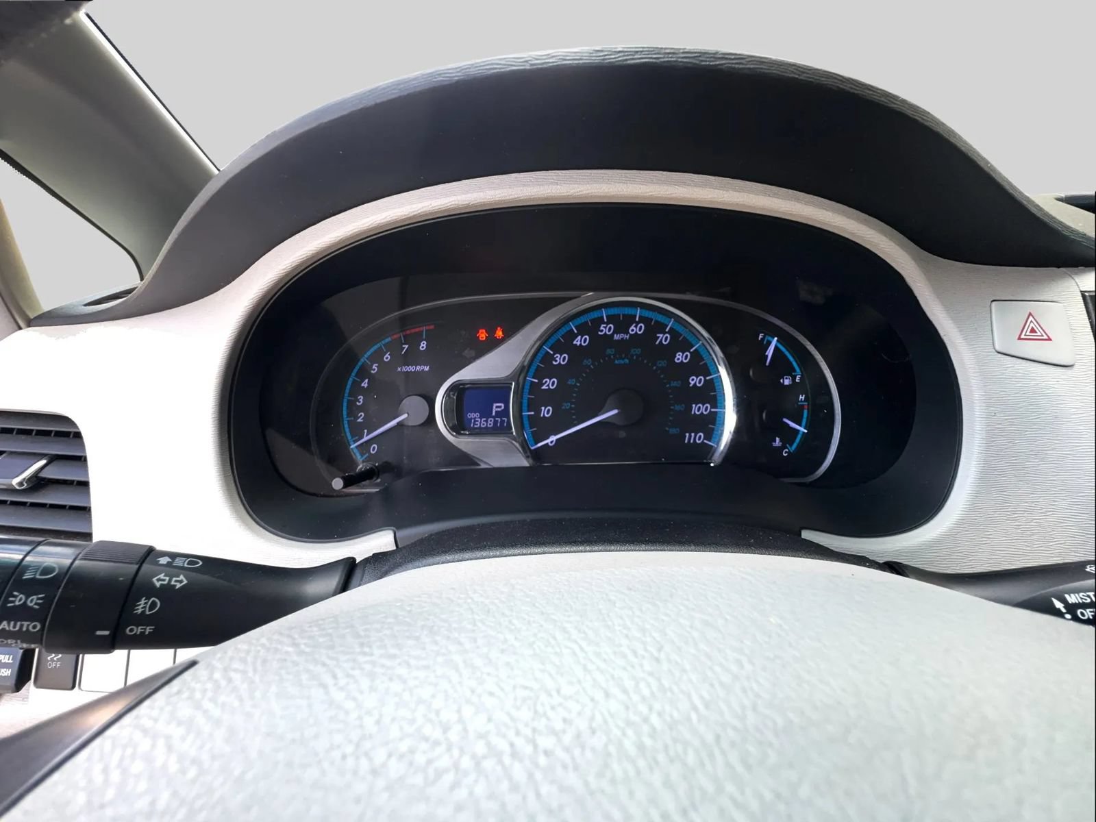 Used 2014 Toyota Sienna XLE FWD image 21