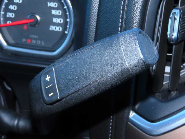 Used 2019 Chevrolet Silverado 1500 High Country image 33