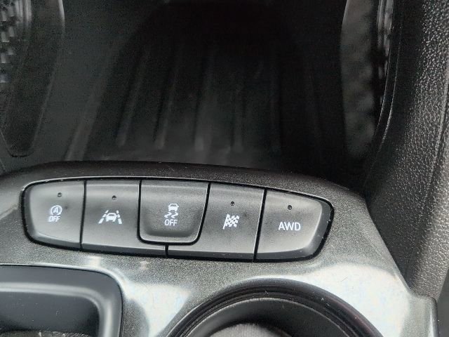 Used 2023 Chevrolet TrailBlazer LT AWD/4WD image 33