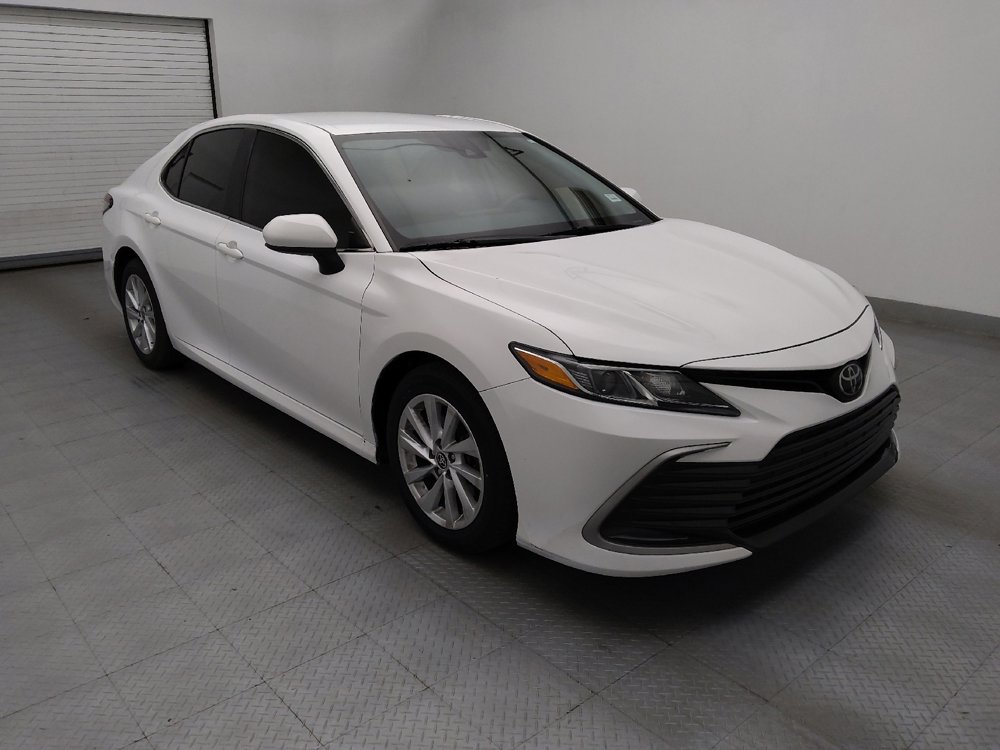 Used 2023 Toyota Camry LE FWD image 13