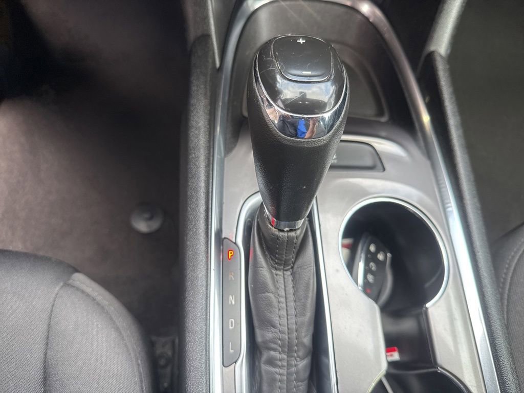 Used 2020 Chevrolet Malibu LT image 40