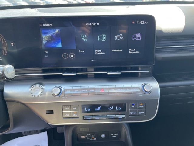 Used 2024 Hyundai Kona SEL FWD image 18