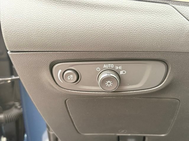 Certified 2024 Buick Encore GX Preferred FWD image 31