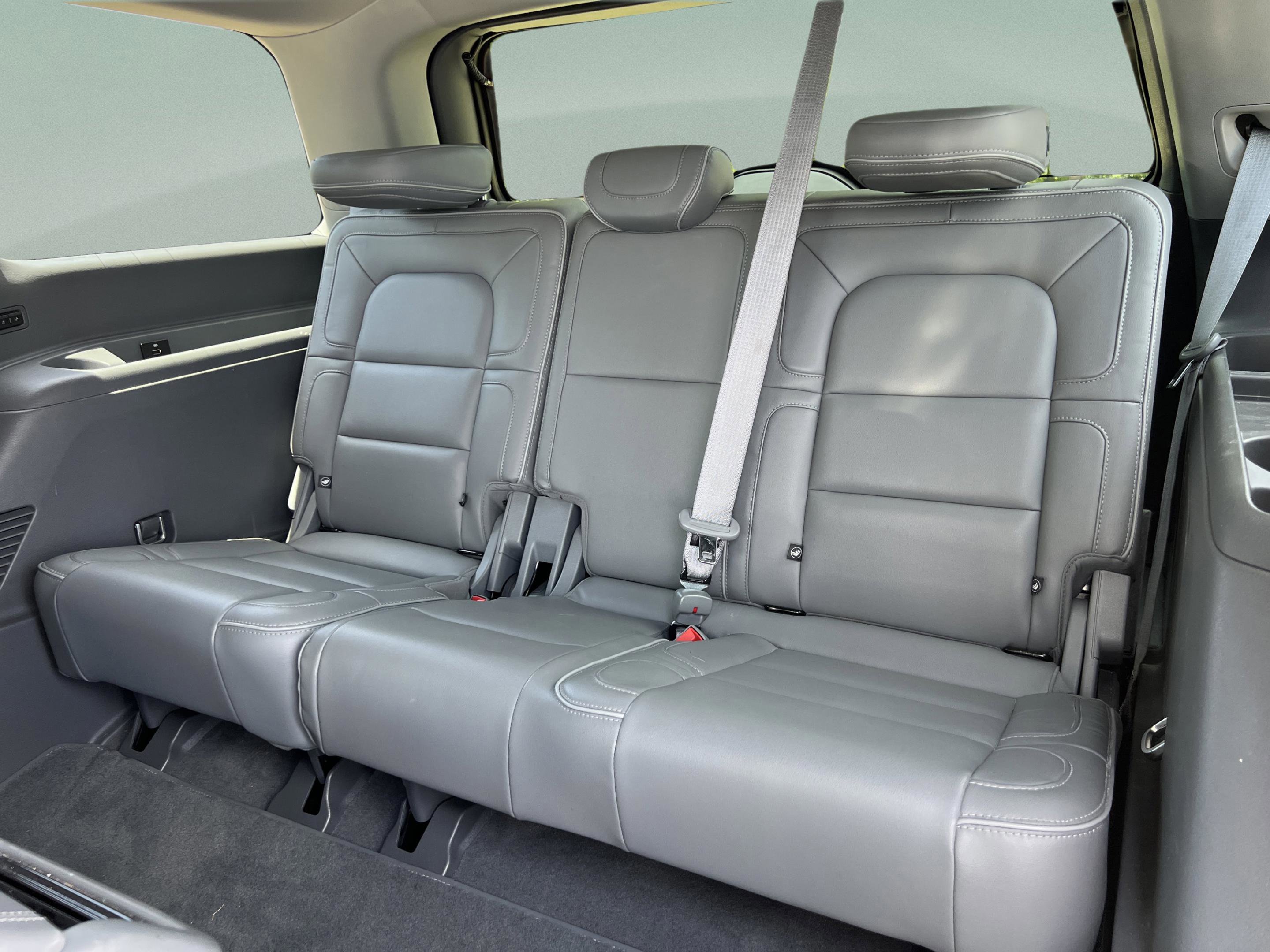Used 2019 Lincoln Navigator Reserve AWD/4WD image 28