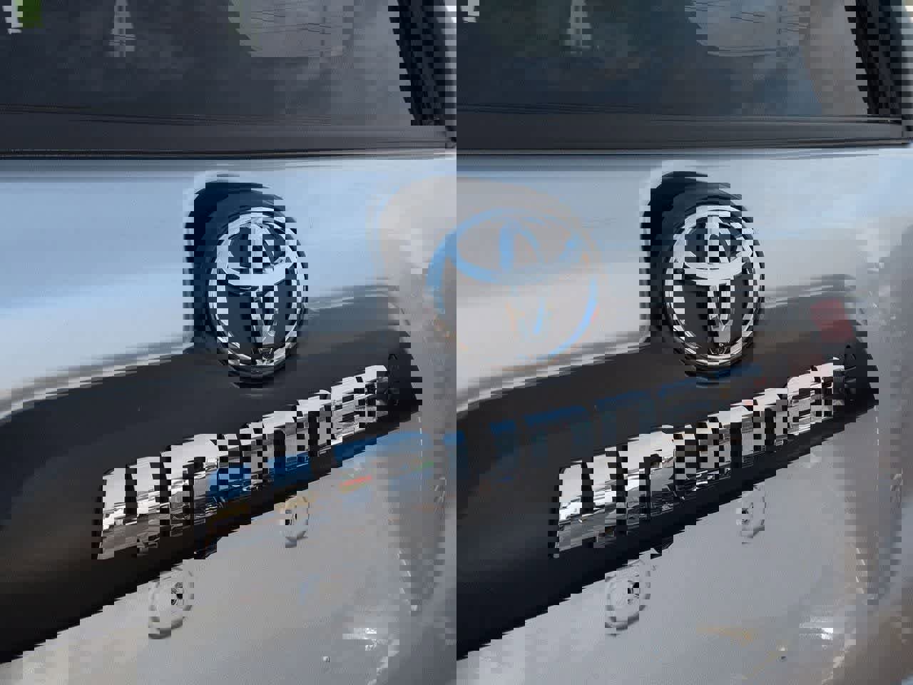 Used 2024 Toyota 4Runner TRD Off-Road image 12