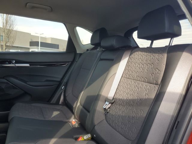 New 2026 Kia Seltos S FWD image 9