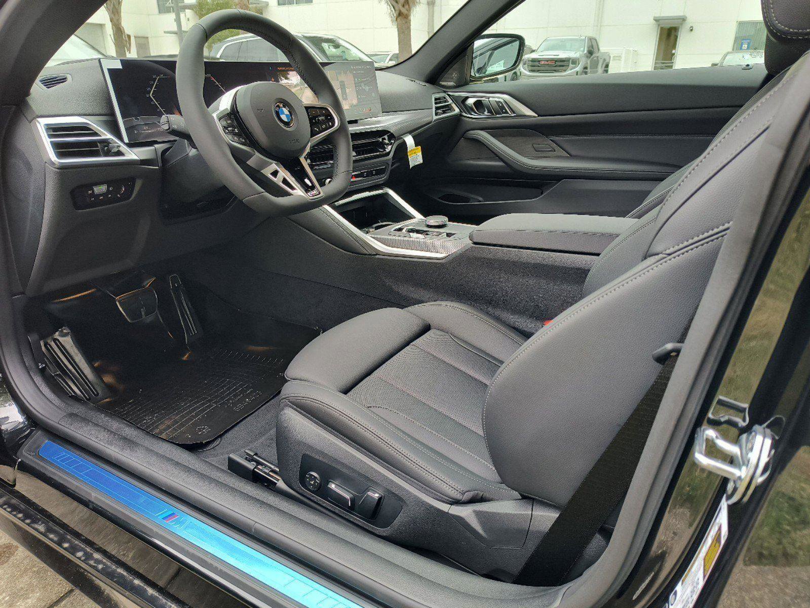 New 2025 BMW 430i Coupe w/ M Sport Package image 10