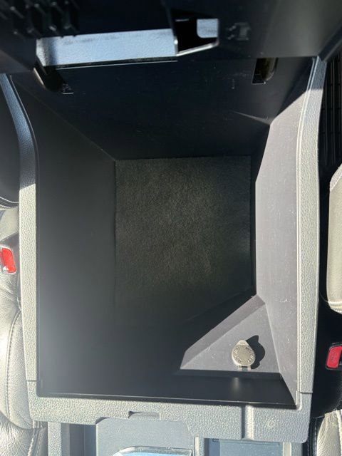 Used 2014 Toyota Tundra SR5 w/ SR5 Upgrade Package image 27