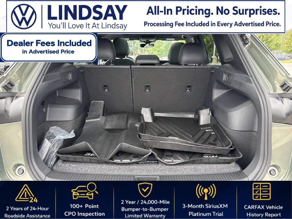 Certified 2025 Volkswagen Tiguan SE R-Line AWD/4WD image 13
